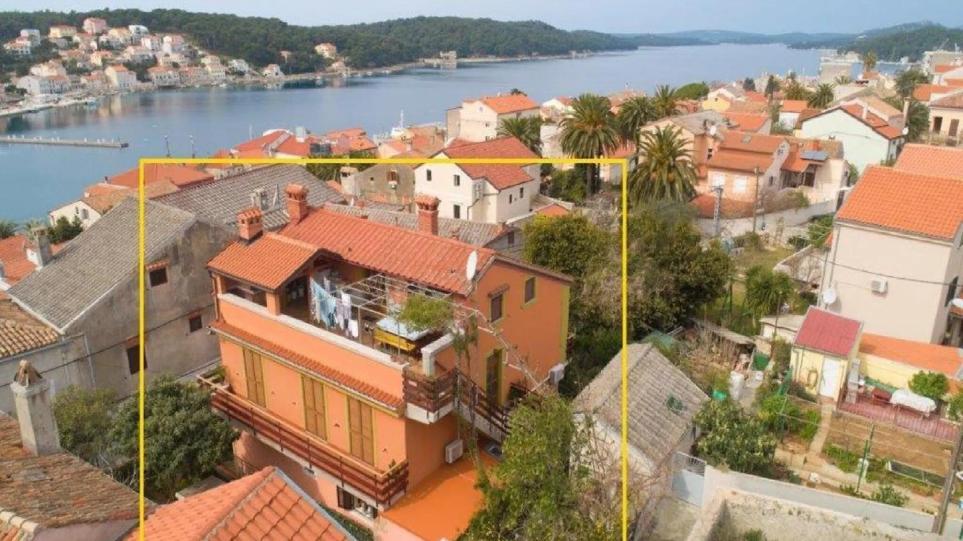 Apartment Blamax With Terrace And Sea View Mali Losinj